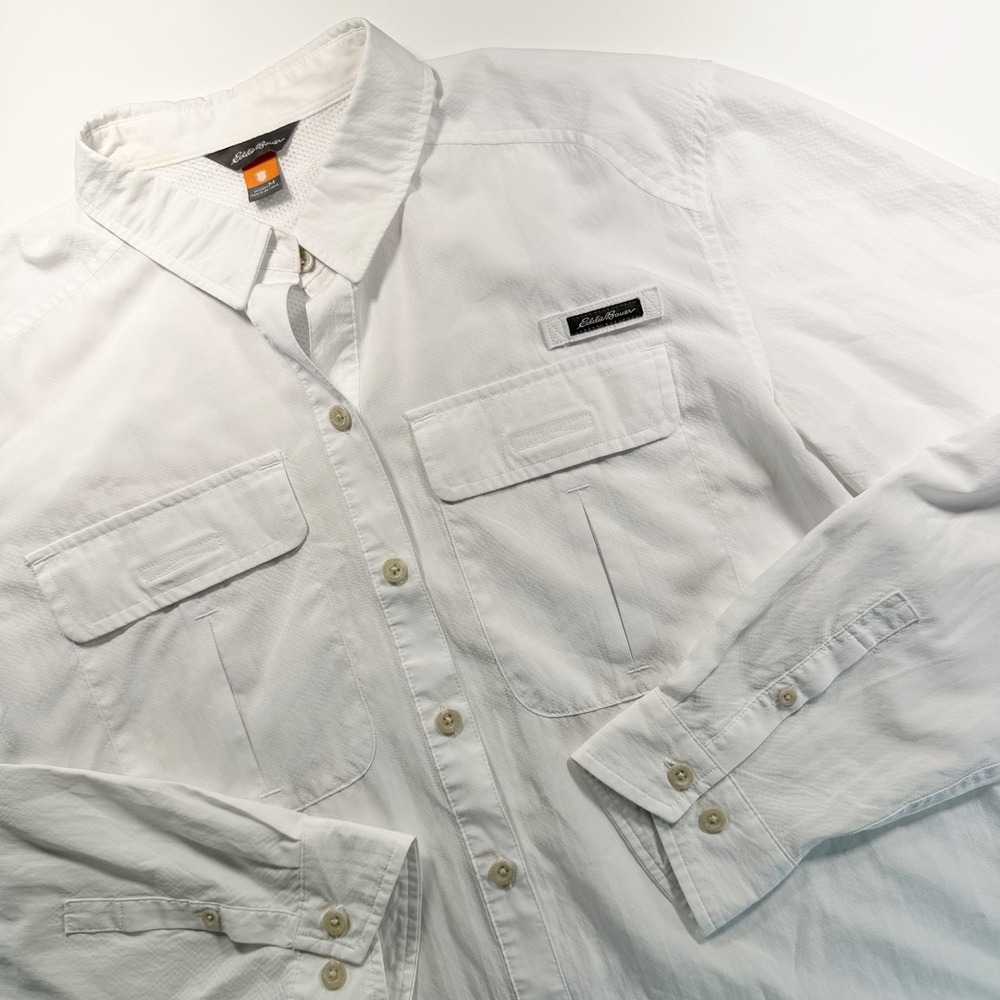 Eddie Bauer Women's Dry Fit Breathable Long Sleeve‎ Button Up White Medium